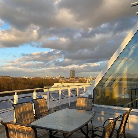 Riga Centre , Skyloft Apartment 178M2 Экстерьер фото